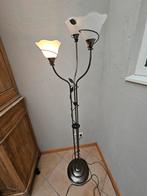 Mooie staande lamp met glazen kapjes en bladdecoratie, Ophalen, Gebruikt, Glas, 150 tot 200 cm