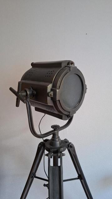 Industriële Vloerlamp - Studio Lamp Stijl beschikbaar voor biedingen