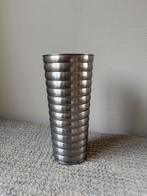 Preloved stainless steel ribbel vaas h25cm, Overige materialen, Overige kleuren, Ophalen of Verzenden, Zo goed als nieuw