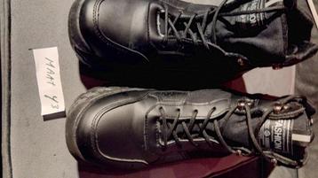 herenschoenen sneakers mt 42, 43 en 44 beschikbaar voor biedingen