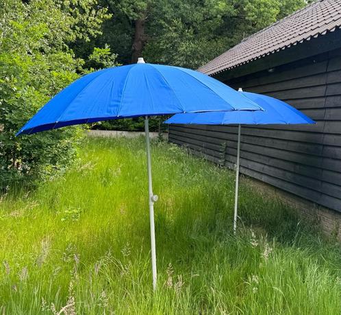 2 blauwe parasols - 200cm, Tuin en Terras, Parasols, Zo goed als nieuw, Stokparasol, 2 tot 3 meter, Kantelbaar, Verstelbaar, Ophalen