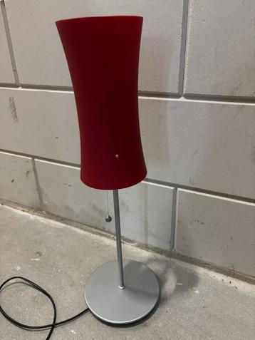 Leuke rode schemerlamp / schemerlampje beschikbaar voor biedingen