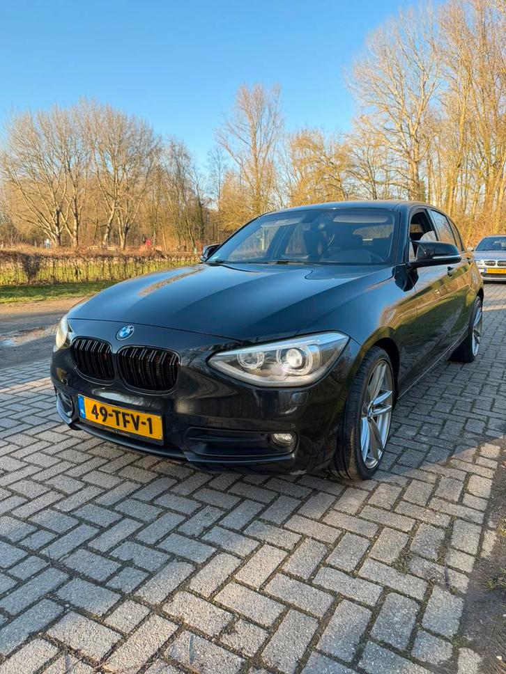 BMW 1-Serie 116I 100KW 5DR 2012 Zwart, Auto's, BMW, Particulier, 1-Serie, Benzine, B, Hatchback, Handgeschakeld, Origineel Nederlands