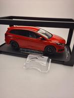 1:18 Ford Focus ST Wagon - 2014 - Rood, Hobby en Vrije tijd, Modelauto's | 1:18, Overige merken, Auto, ., Nieuw