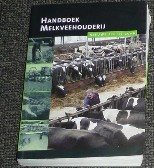 koeien zuivel boer melk veeteelt boerderij landbouw, Boeken, Dieren en Huisdieren, Zo goed als nieuw, Vee, Ophalen of Verzenden