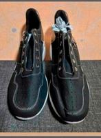 Nieuwe hoge zwarte sneaker maat 40. Binnenzool 25.5 cm, Zwart, Nieuw, Ophalen of Verzenden, Sneakers of Gympen