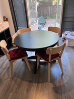 Dining table and 4 chairs, Huis en Inrichting, Ophalen, 100 tot 150 cm, 50 tot 100 cm, Zo goed als nieuw