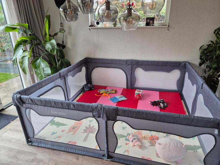 XL Grondbox Lionelo Willow - Zo Goed Als Nieuw!, Kinderen en Baby's, Boxen, Zo goed als nieuw, Rechthoekig, Ophalen of Verzenden