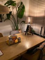 Goudkleurige. Tafellamp, Huizen en Kamers, Kamers te huur, Almere