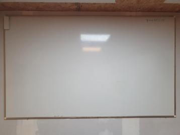 Whiteboard  beschikbaar voor biedingen