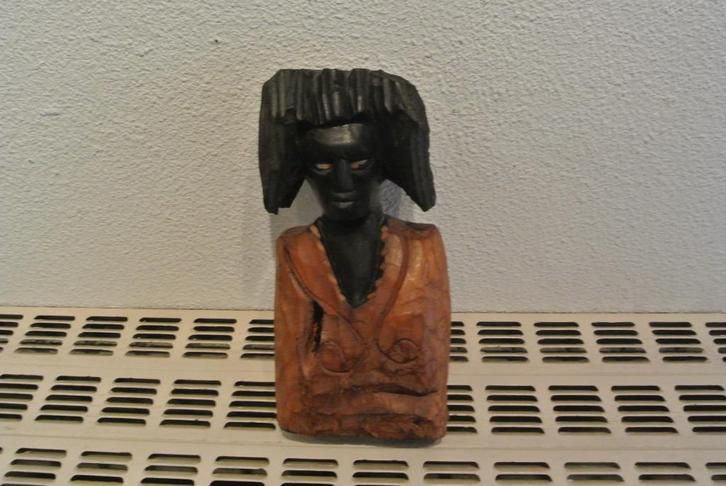 Beeld Hard Hout Twee-Kleurig Man met Lang Haar, Antiek en Kunst, Kunst | Niet-Westerse kunst, Ophalen of Verzenden