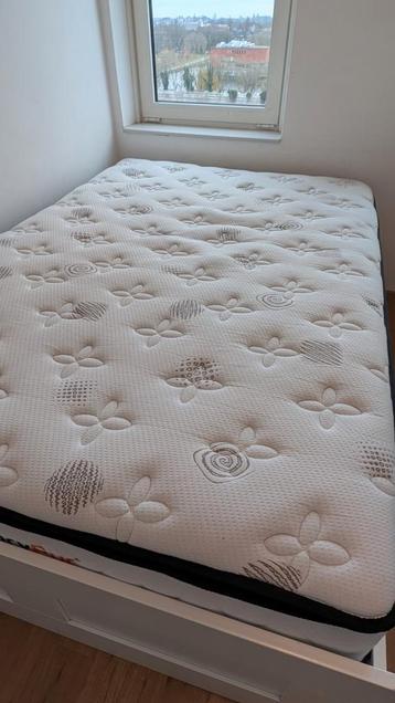 IKEA bedframe + Memorypur matras (140x200) - afbeelding 4
