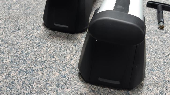 Originele dakdragers Audi Q5 2017 - 2025 met sleutel, Auto diversen, Dakdragers, Zo goed als nieuw, Ophalen of Verzenden