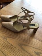 Open schoenen, beige, 39, Italian Styles, €10 leer. Prima!, Kleding | Dames, Schoenen, Beige, Ophalen of Verzenden, Zo goed als nieuw