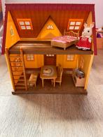 Sylvanian Families - huis en diverse sets en figuurtjes, Kinderen en Baby's, Speelgoed | Poppenhuizen, Ophalen of Verzenden, Zo goed als nieuw