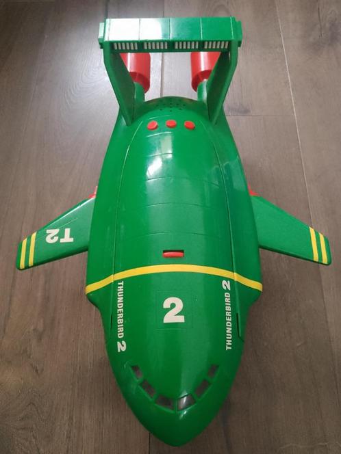 Thunderbird 2 en 4 Matchbox, Verzamelen, Film en Tv, Zo goed als nieuw, Tv, Beeldje, Replica of Model, Ophalen of Verzenden