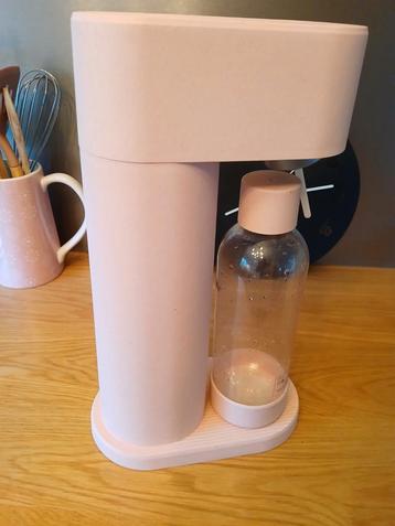Mysoda Woody Roze Sodamachine met Fles en Gaspatroon beschikbaar voor biedingen