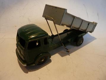DINKY TOYS:  SIMCA CARGO   33 beschikbaar voor biedingen