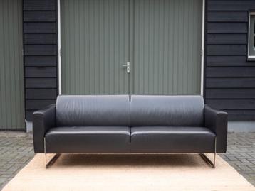 Artifort Mare | Leren 2,5-zits design bank | Zwart beschikbaar voor biedingen