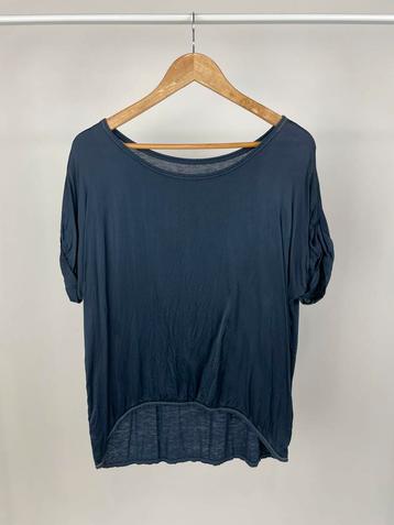 Mooie blouse blauw maat L beschikbaar voor biedingen