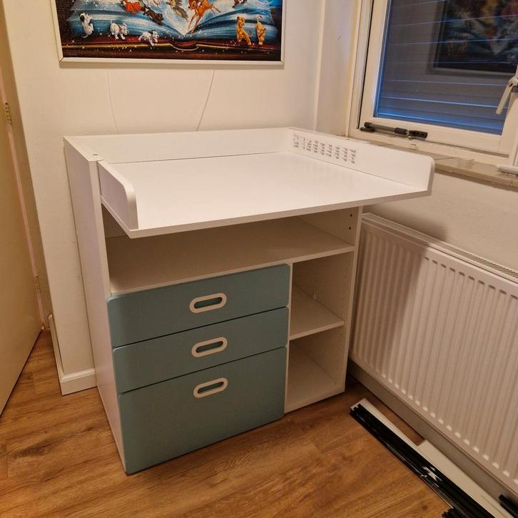 Ikea Stuva Commode/Bureau & Ledikant, Kinderen en Baby's, Kinderkamer | Commodes en Kasten, Zo goed als nieuw, Commode, 90 tot 105 cm