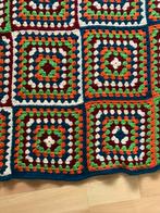 Handgehaakte deken/sprei/plaid kleurige granny squares zgan, Ophalen of Verzenden, Zo goed als nieuw