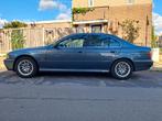 BMW 5-Serie 2.5 I 525 AUT 2001 Grijs, Auto's, BMW, Automaat, Zwart, 1505 kg, Sedan