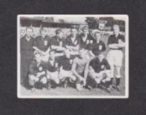 Voetbalplaatje Sportclub Enschede 1951-1952., Verzamelen, Overige Verzamelen, Zo goed als nieuw, Ophalen of Verzenden