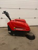 Veegmachine elektrisch !, Tuin en Terras, Veegmachines, Ophalen, Zo goed als nieuw