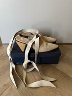 Jan Jansen muiltjes/instappers beige 38, Kleding | Dames, Schoenen, Beige, Sandalen of Muiltjes, Ophalen of Verzenden, Zo goed als nieuw