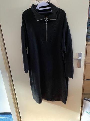 Mooie goede kwaliteit truien grote maten beschikbaar voor biedingen