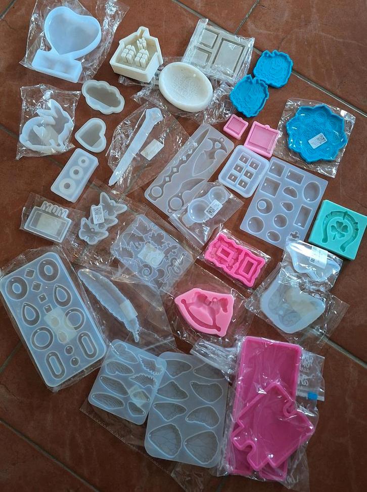 Grote partij epoxy gietmal,  zeep/gips mal, Hobby en Vrije tijd, Knutselen, Materiaal, Ophalen of Verzenden