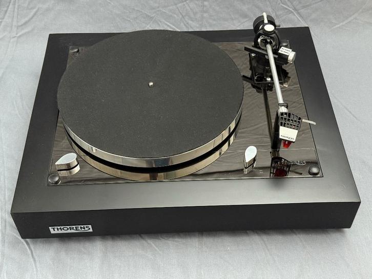 Thorens TD-160 Zwart met Ortofon 2M Red, Audio, Tv en Foto, Platenspelers, Refurbished, Platenspeler, Thorens, Ophalen
