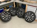 VW velgen met z.g.a.n. winterbanden 225 45 17, Auto-onderdelen, Banden en Velgen, Ophalen, 17 inch, Winterbanden, 225 mm