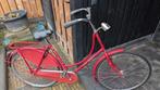 Rode Omafiets - Schoolfiets / Stationsfiets, Fietsen en Brommers, Fietsen | Dames | Damesfietsen, Ophalen, Gebruikt
