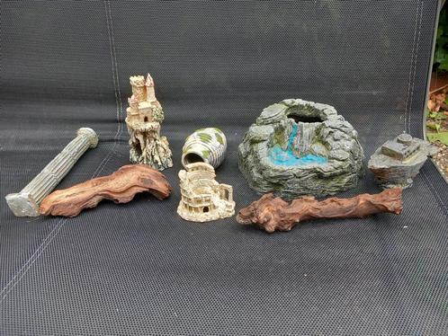 Aquarium decoratie, Dieren en Toebehoren, Vissen | Aquaria en Toebehoren, Zo goed als nieuw, Sierelement, Ophalen of Verzenden