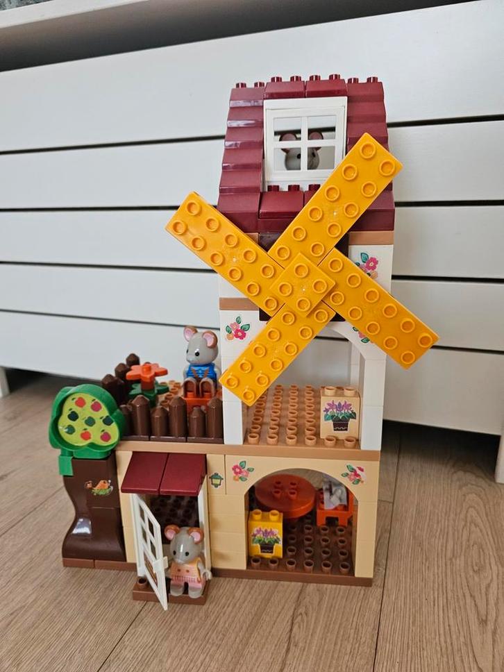 Unico Plus Maximilian Families Molen, Kinderen en Baby's, Speelgoed | Duplo en Lego, Gebruikt, Duplo, Complete set, Ophalen