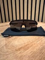 Oakley sutro lite., Ophalen of Verzenden, Zo goed als nieuw, Kleding