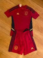 Tenue ajax 2x, waaronder Bob Marley, maat 140, Sport en Fitness, Voetbal, Maat XS of kleiner, Ophalen of Verzenden, Zo goed als nieuw