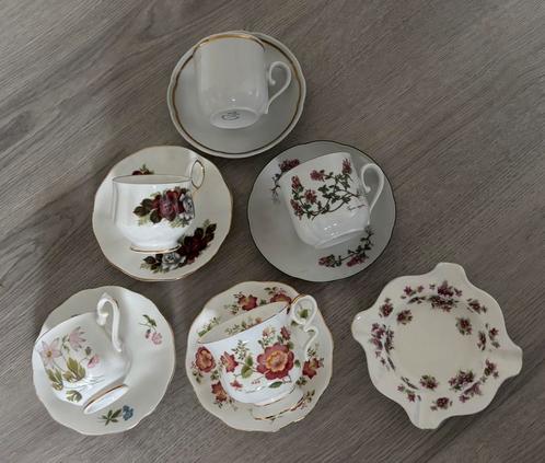 5x kop en achotel en 1x asbak, Antiek en Kunst, Antiek | Servies los, Ophalen of Verzenden