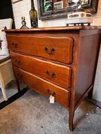 28) Sierlijke vintage eiken ladekast., Ophalen, Eikenhout, ., Vintage