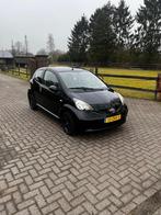 Toyota Aygo 1.0 12V Vvt-i 3DRS MMT 2006 Zwart, Voorwielaandrijving, 4 stoelen, Handgeschakeld, Particulier