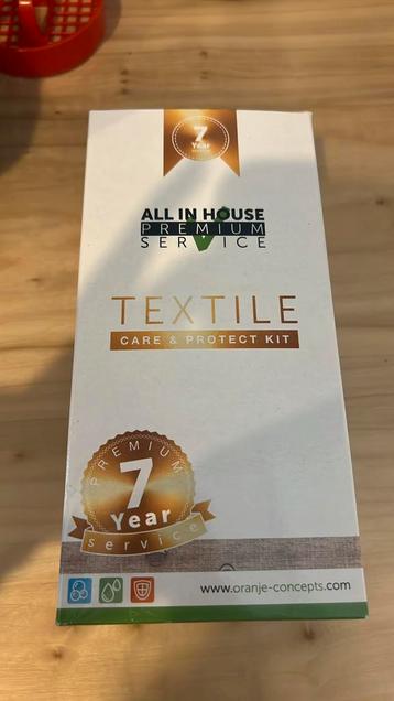 Textiel care en protect kit 7 Years voor banken en stoelen beschikbaar voor biedingen