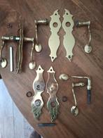 3 Goudkleurige/Messing Deurgrepen met schild. Complete sets., Ophalen of Verzenden, Gebruikt, Koper of Messing, Slot