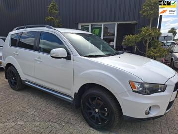 Mitsubishi Outlander 2.2 DI-D Intense ! Motor rookt ! beschikbaar voor biedingen