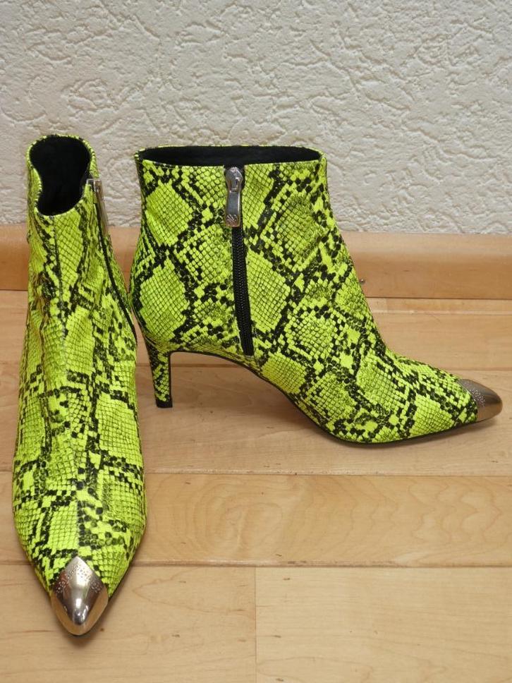 NIEUW Cuplé enkellaarzen 40 limegroen zwarte slangenprint, Kleding | Dames, Schoenen, Nieuw, Lage of Enkellaarzen, Groen, Verzenden