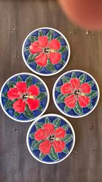 4 Griekse Keramiek Hibiscus Onderzetters, Huis en Inrichting, Woonaccessoires | Onderzetters, Ophalen of Verzenden, Glas of Kopje