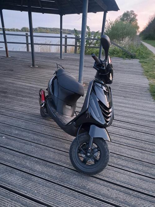 Piaggio zip 70cc 2 takt, Fietsen en Brommers, Scooters | Piaggio, Gebruikt, Zip, Tweetakt, Ophalen