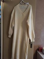 jurken, Kleding | Dames, Jurken, Ophalen of Verzenden, Nieuw, Maat 46/48 (XL) of groter, Beige