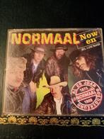 Cd single: Normaal - now en, Ophalen of Verzenden, Zo goed als nieuw, Levenslied of Smartlap